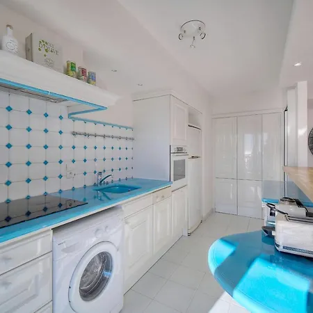 Ref 1174 - With Sea View Cannes