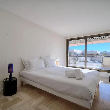 Ref 1174 - With Sea View * Cannes