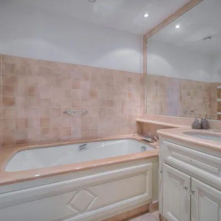 Ref 1174 - With Sea View Casa vacanze Cannes